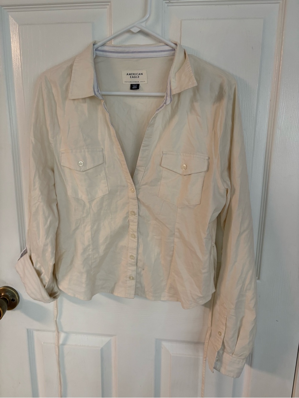 new American Eagle Outfitters Cream Button-Front Women's long sleeve Shirt